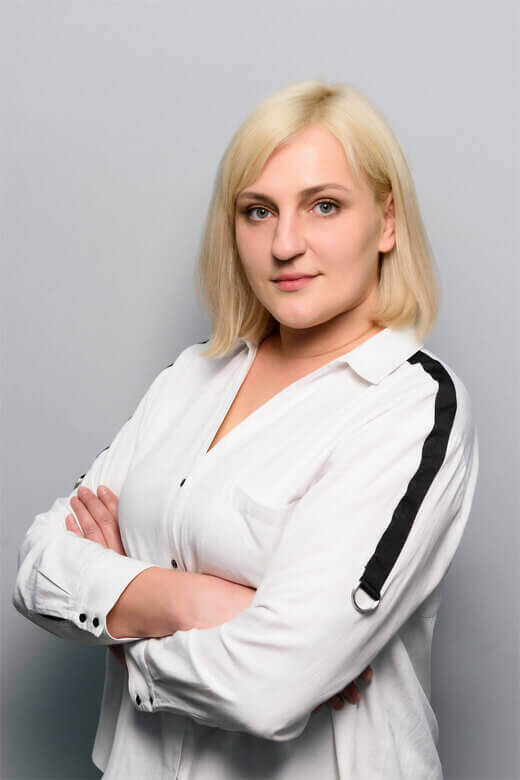 Юлия Коновалова