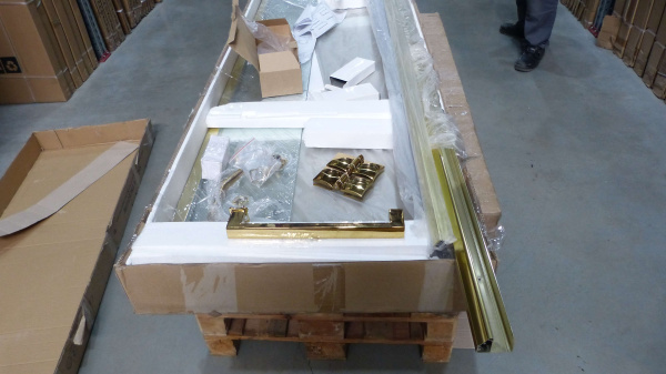 Душевая дверь в нишу Cezares Magic MAGIC-B-12-90-C-G-R 90 профиль золото, прозрачное стекло Душевая дверь в нишу Cezares Magic MAGIC-B-12-90-C-G-R 90 профиль золото, прозрачное стекло