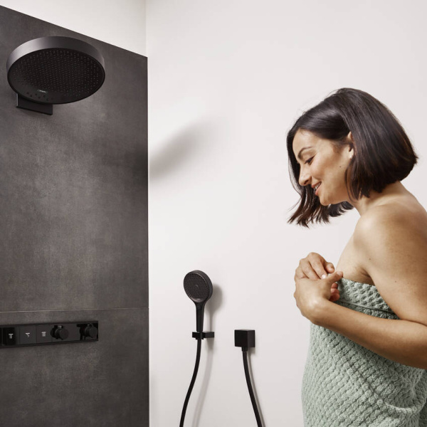 Ручной душ Hansgrohe Rainfinity 26864670 черный матовый Ручной душ Hansgrohe Rainfinity 26864670 черный матовый