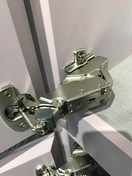 Шкаф-пенал Kerama Marazzi Cubo 35 R мальва матовый Шкаф-пенал Kerama Marazzi Cubo 35 R мальва матовый