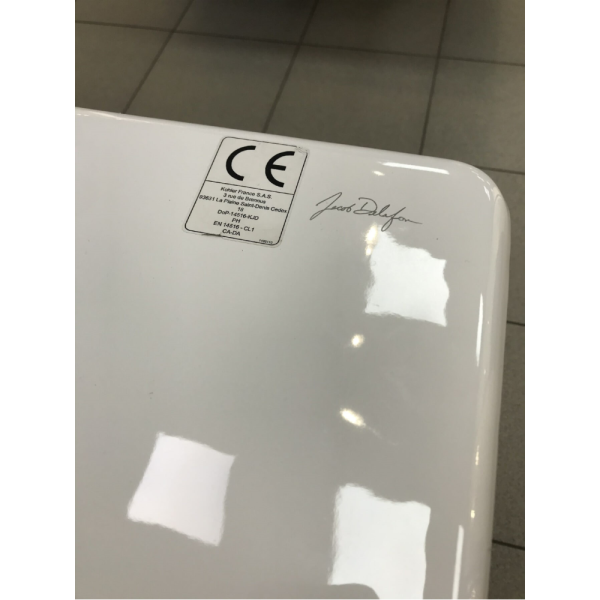 Чугунная ванна Jacob Delafon Soissons 160х70 белая, без ножек Чугунная ванна Jacob Delafon Soissons 160х70 белая, без ножек